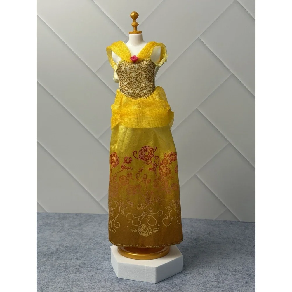 Disney Princess  Princess Belle Doll Dress Replacement Gown Yellow Glitter